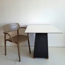 Serralunga SPRITZER TABLE