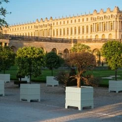 Serralunga Versailles Urban Furniture