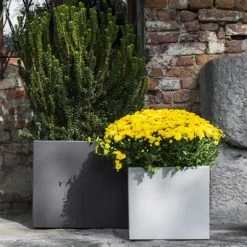 Serralunga Contract & Garden Pots Cubotti Deep