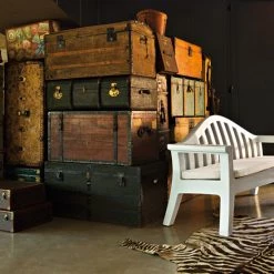 Serralunga Giulietta Contract & Residential Furniture