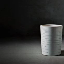 Serralunga Contract & Garden Pots Grand Jane