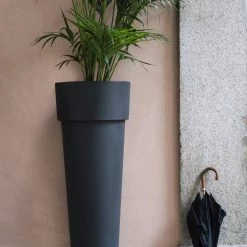 Serralunga Contract & Garden Pots Marcantonio Au Mur