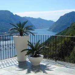 Serralunga Contract & Garden Pots Ming Family