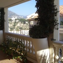 Serralunga Pot Au Mur