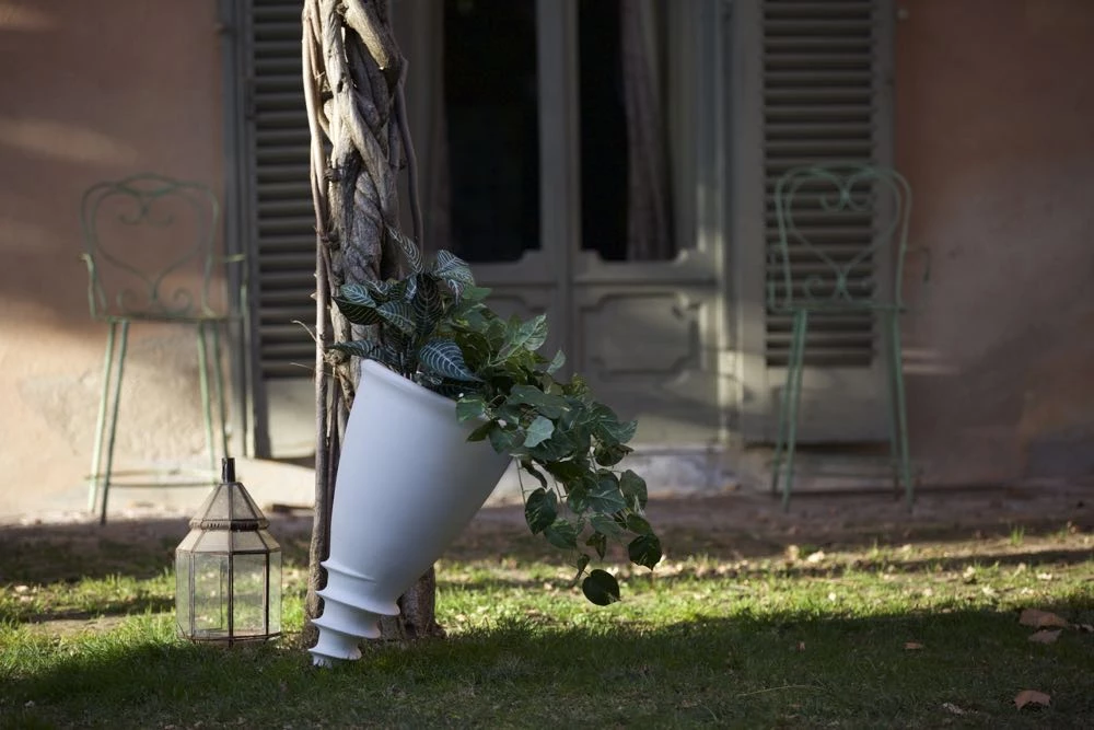 Serralunga Art Santavase