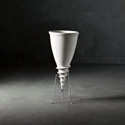 Serralunga Art Santavase