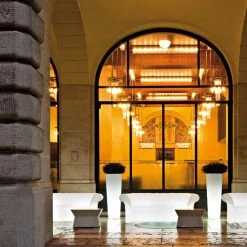 Serralunga Contract & Residential Furniture Sirchester With Light