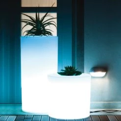 Serralunga Tubini With Light Contract & Garden Pots