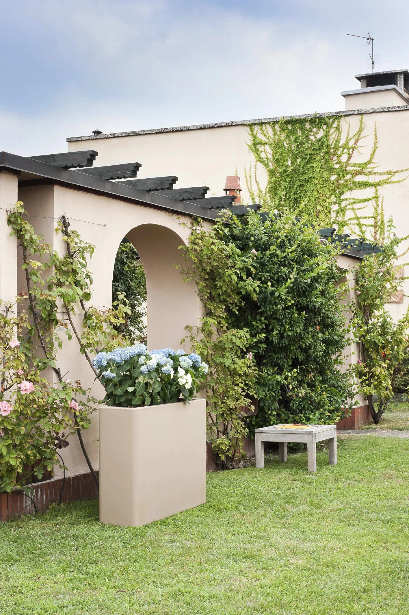 Serralunga Vaso Rettangolare O/E